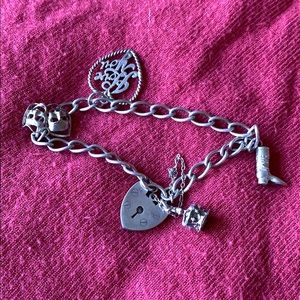 Antique SS  bracelet with heart padlock & 4 charms